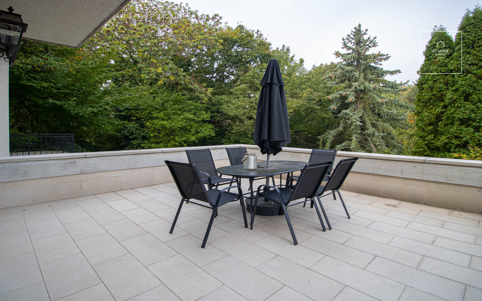 EXCLUSIVE FAMILY RESIDENCE IN KÚTVÖLGY – DISTRICT XII