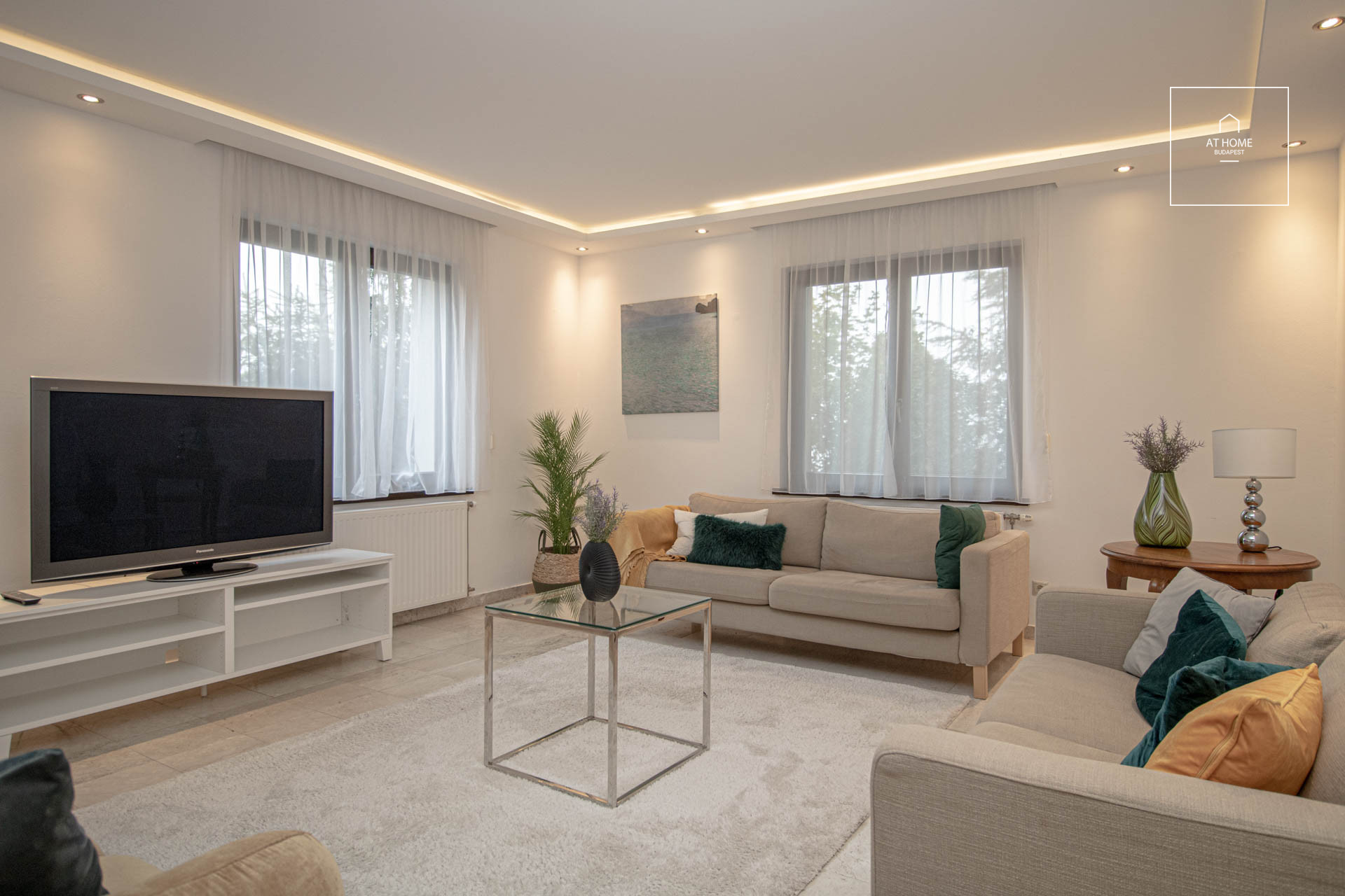 EXCLUSIVE FAMILY RESIDENCE IN KÚTVÖLGY – DISTRICT XII