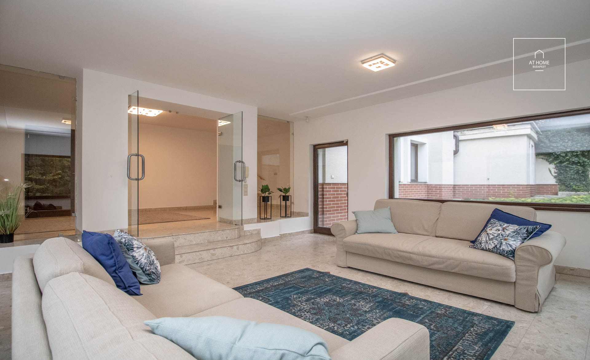 EXCLUSIVE FAMILY RESIDENCE IN KÚTVÖLGY – DISTRICT XII