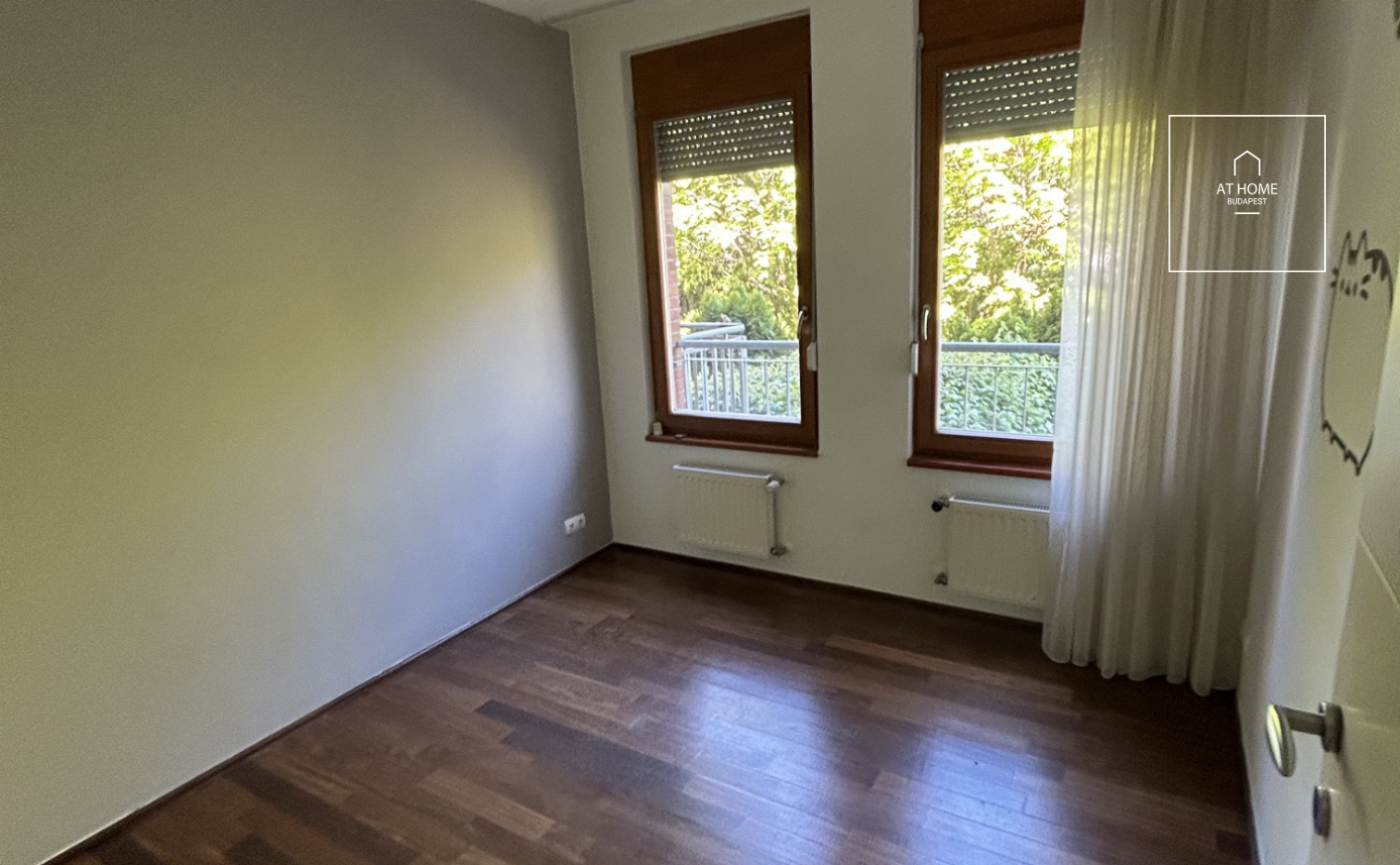 Beautiful luxury apartment for rent in Budapest II. district