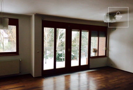 Beautiful luxury apartment for rent in Budapest II. district