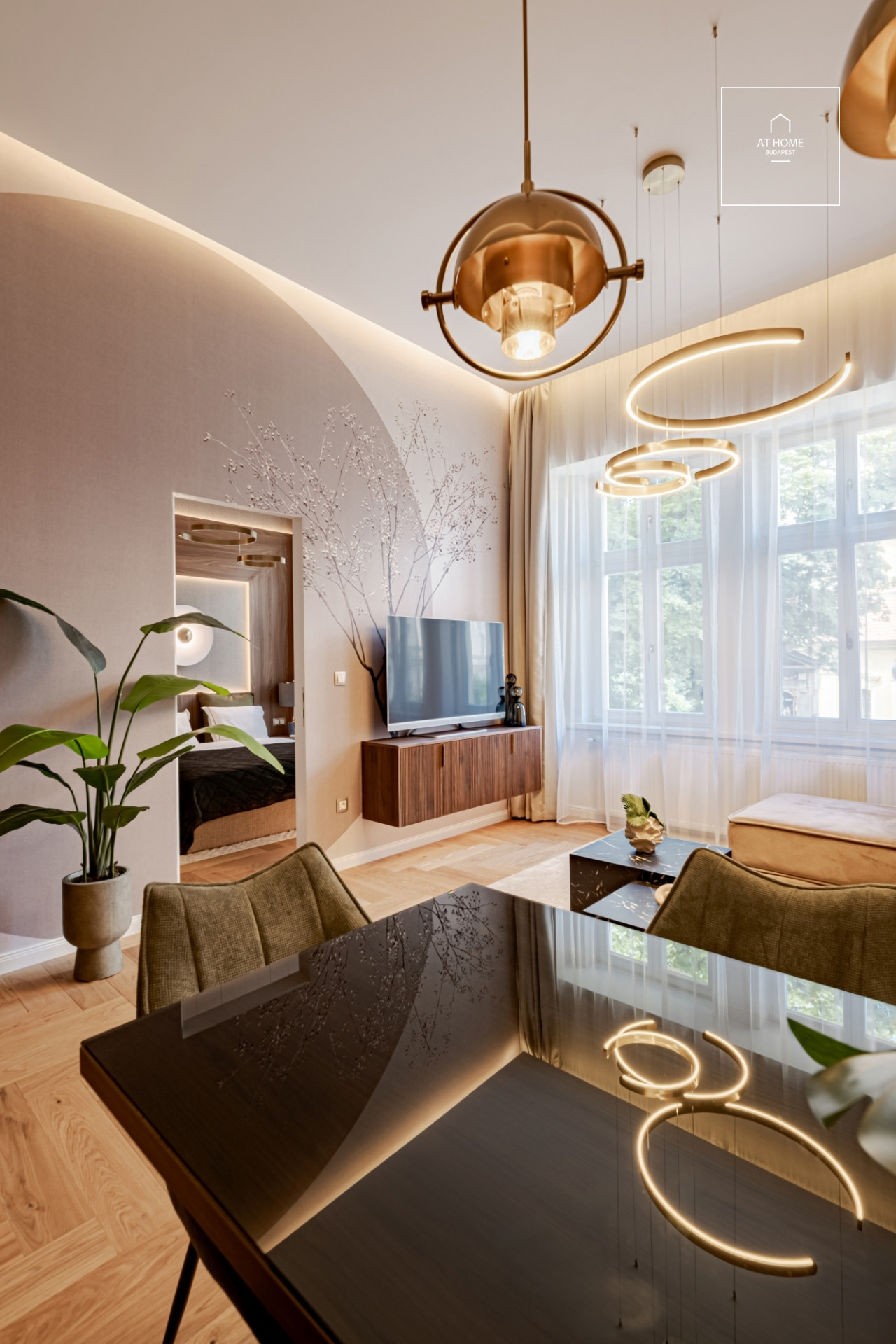 Renovated 63 sqm 2-bedroom apartment in District V, Belváros (City Centre)