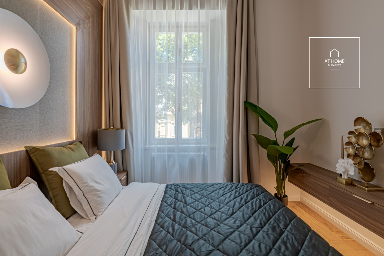 Renovated 63 sqm 2-bedroom apartment in District V, Belváros (City Centre)