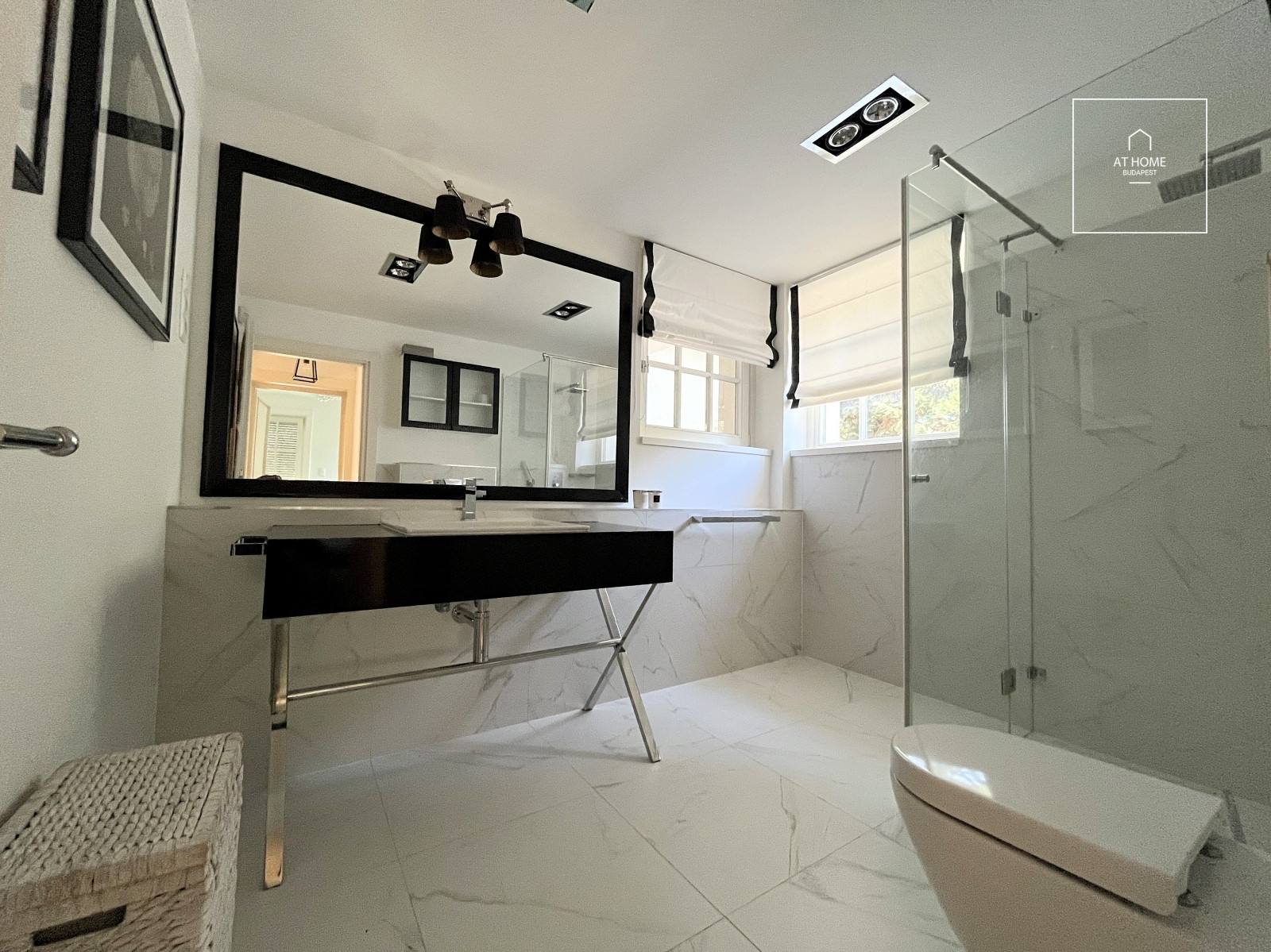 Exclusive family house for rent in the 2nd district of Budapest, Máriaremete