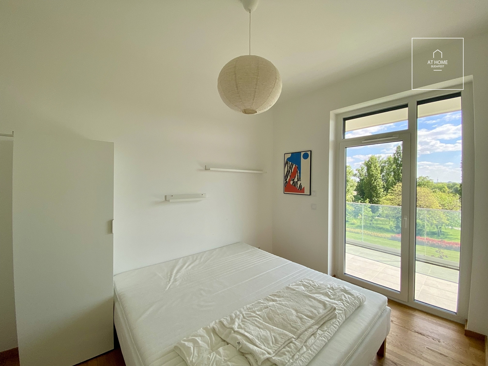 Premium apartment with Danube panorama for rent in the 11th district of Budapest, Budapart