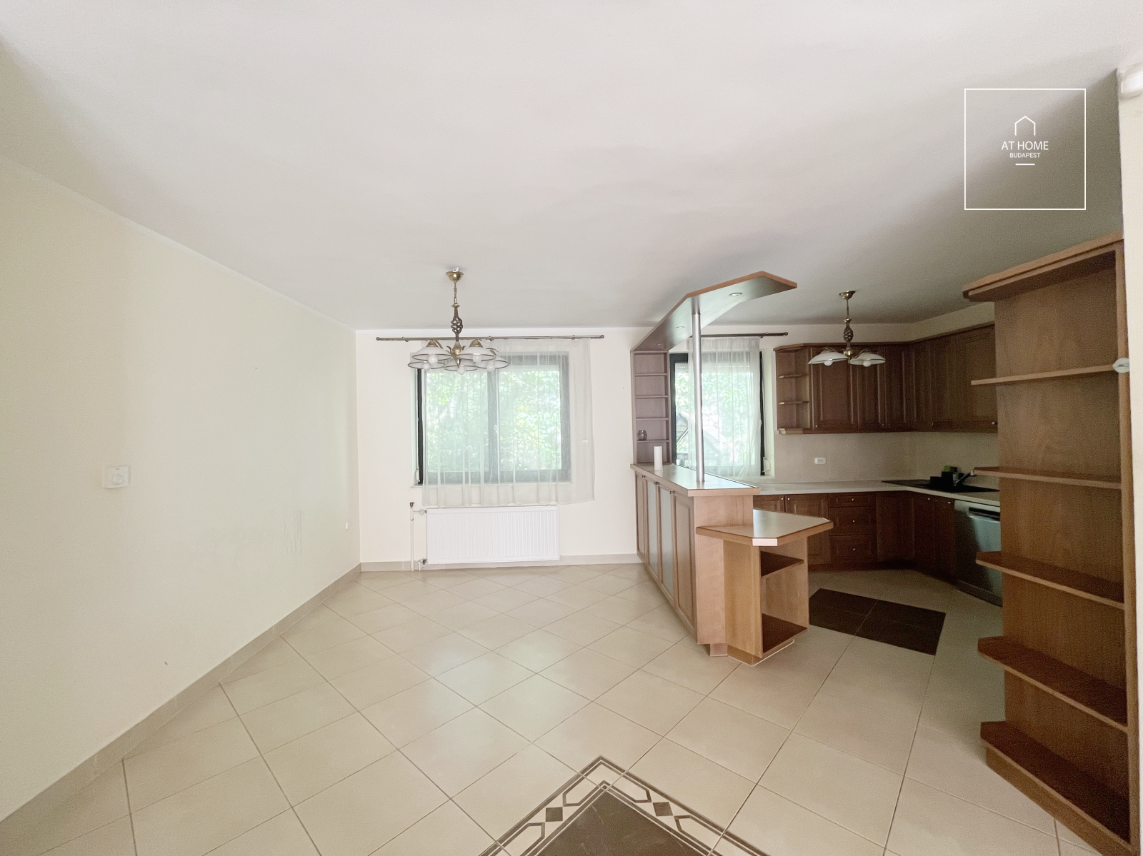 Wonderful detached house for rent  II/A. district, Széphalom
