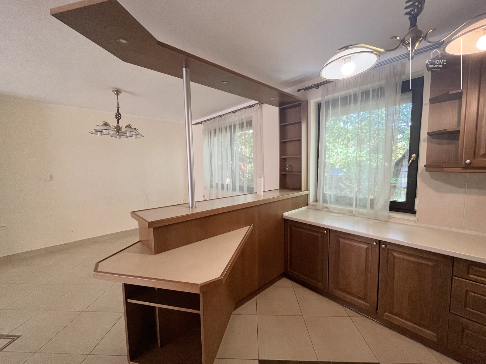 Wonderful detached house for rent  II/A. district, Széphalom