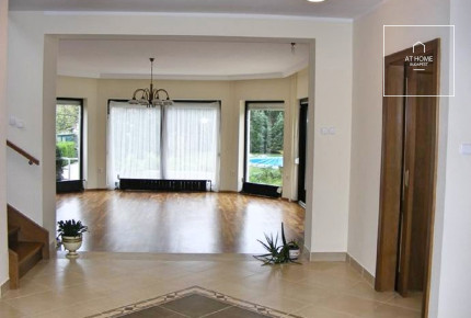 Wonderful detached house for rent  II/A. district, Széphalom