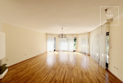 Wonderful detached house for rent  II/A. district, Széphalom