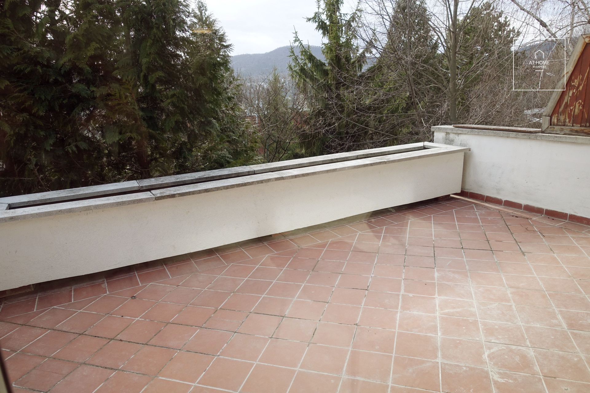 Refurbished apartment for rent Budapest II. district, Csatárka