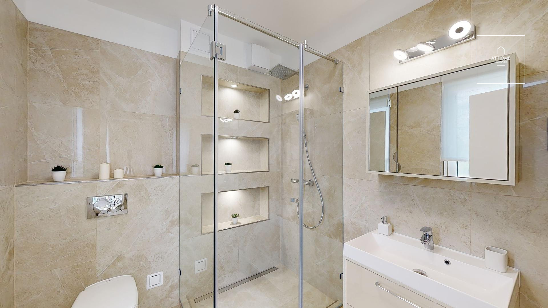 103 sqm, 2-bedroom apartment in a residential complex with a 40 sqm terrace in Budapest’s 12th district