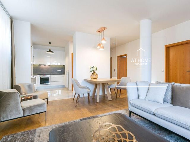 Exclusive 82 sqm two-bedroom apartment in District I
