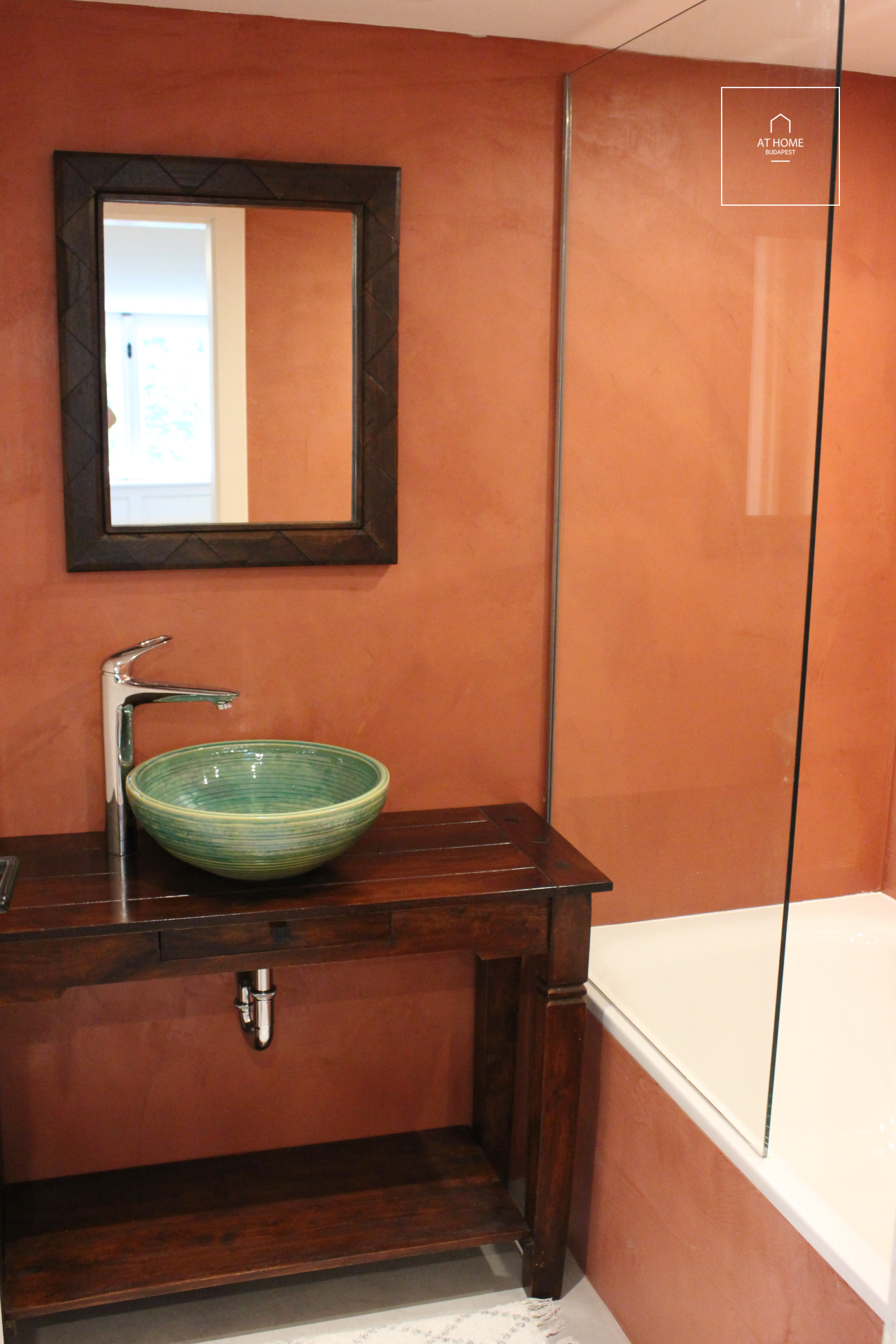 A premium renovated duplex apartment is for rent in Budapest, District V, Lipótváros