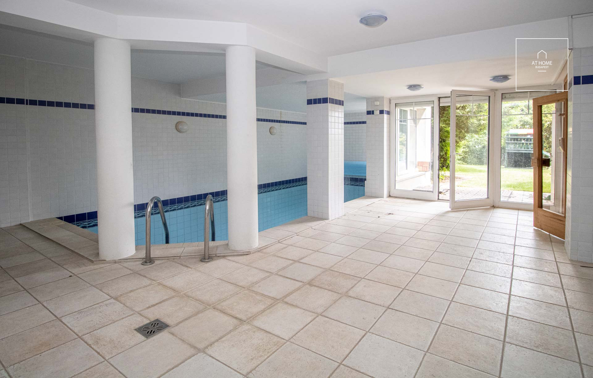 Exclusive semi-detached house for rent Budapest XII. district, Istenhegy