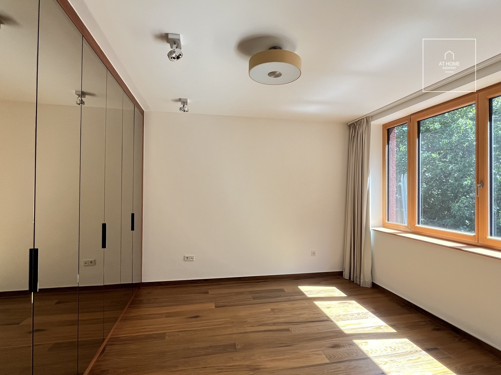 Sunny detached house for rent Budapest XII. district, Istenhegy