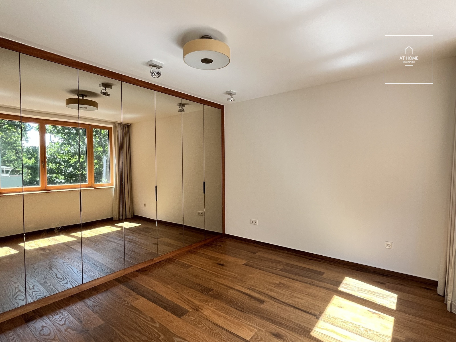 Sunny detached house for rent Budapest XII. district, Istenhegy
