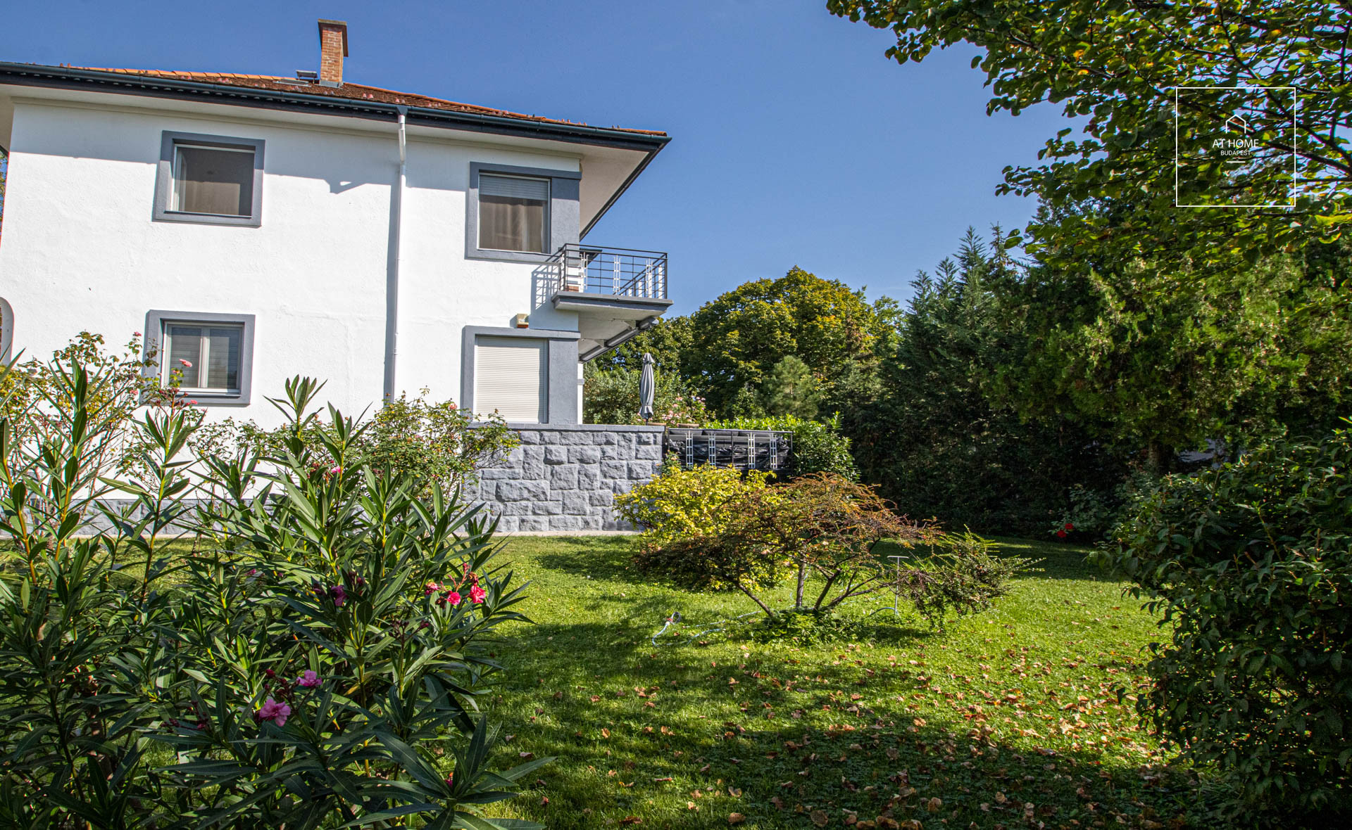 Prémium kétszintes 6 hálószobás teraszos villaépület a II. kerületben, Rózsadombon