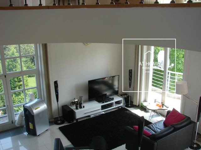 Beautiful semi-detached house for rent Budapest XII. district, Istenhegy
