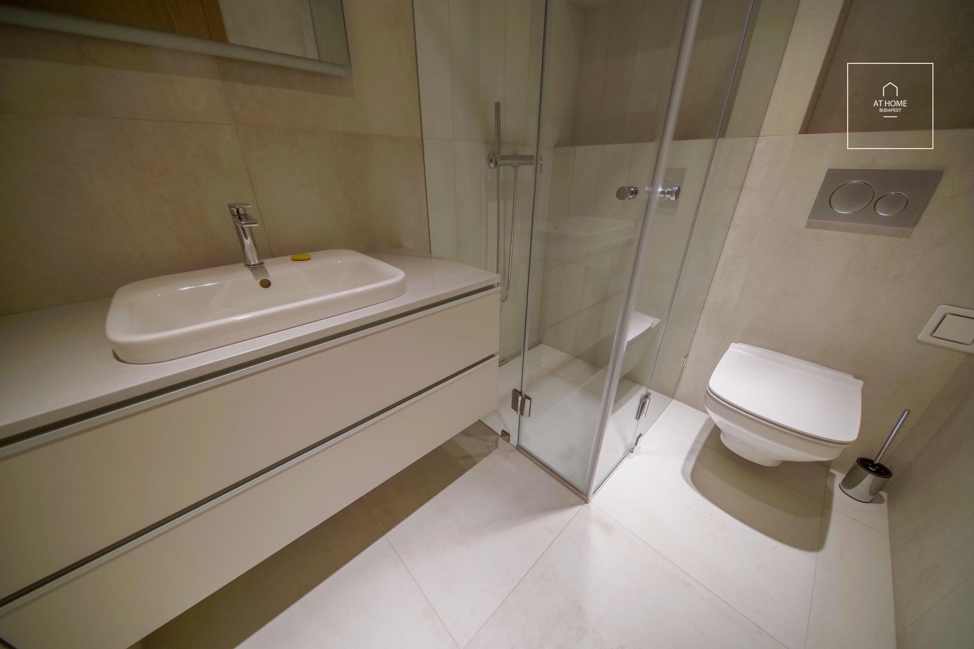 Newly built 3-bedroom apartment with garden for rent in Budapest III. district