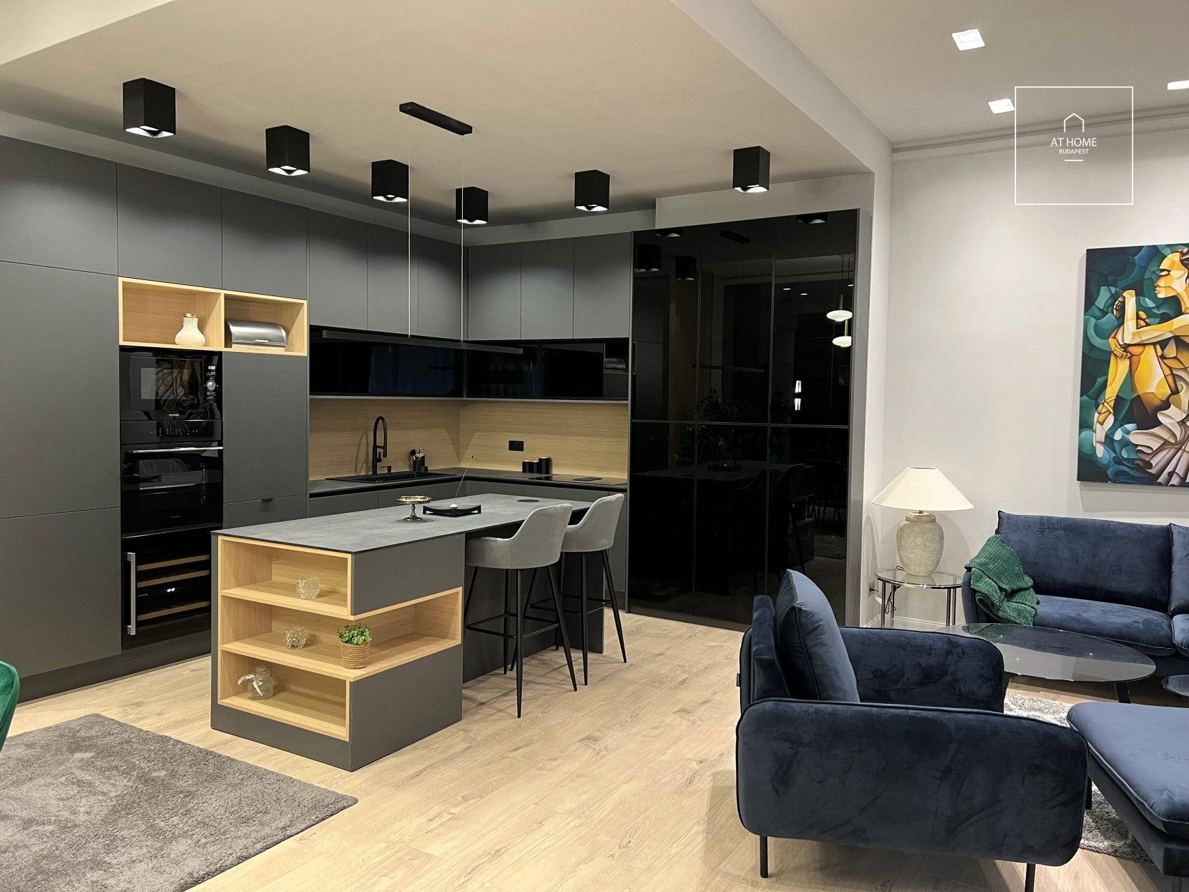 Three-bedroom premium apartment for rent in Budapest, District V, Lipótváros