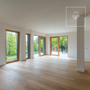 Újépítésű prémium 130 nm-es kertkapcsolatos lakás 42 nm-es terasszal a II. kerületben