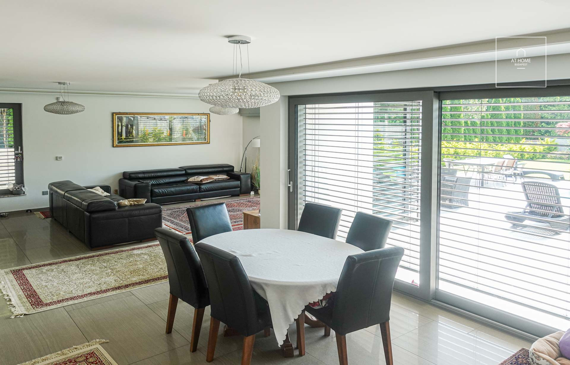 Exclusive detached house for rent Budapest II/A district