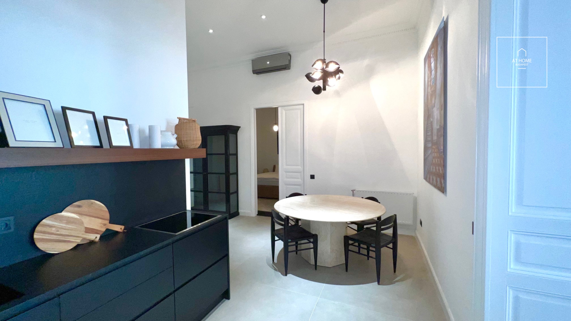 Exclusive apartment for rent Budapest VI. district, Terézváros