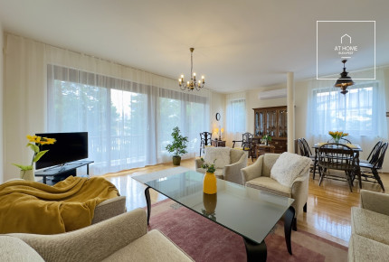 Spacious 100 sqm apartment with terrace and garage parking in Budapest’s 2nd district, Szemlőhegy