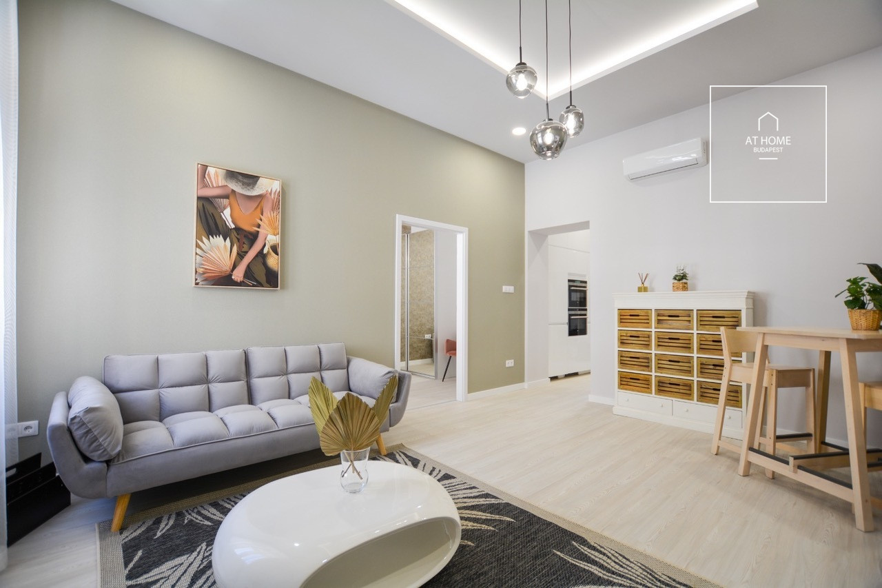 Három hálószobás prémium lakás kiadó Budapest VI. kerület, Terézváros
