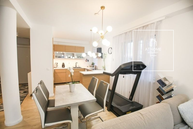 Beautiful 73 sqm apartment with a 25 sqm balcony, garden access, in Budapest’s 2nd district (Törökvész)
