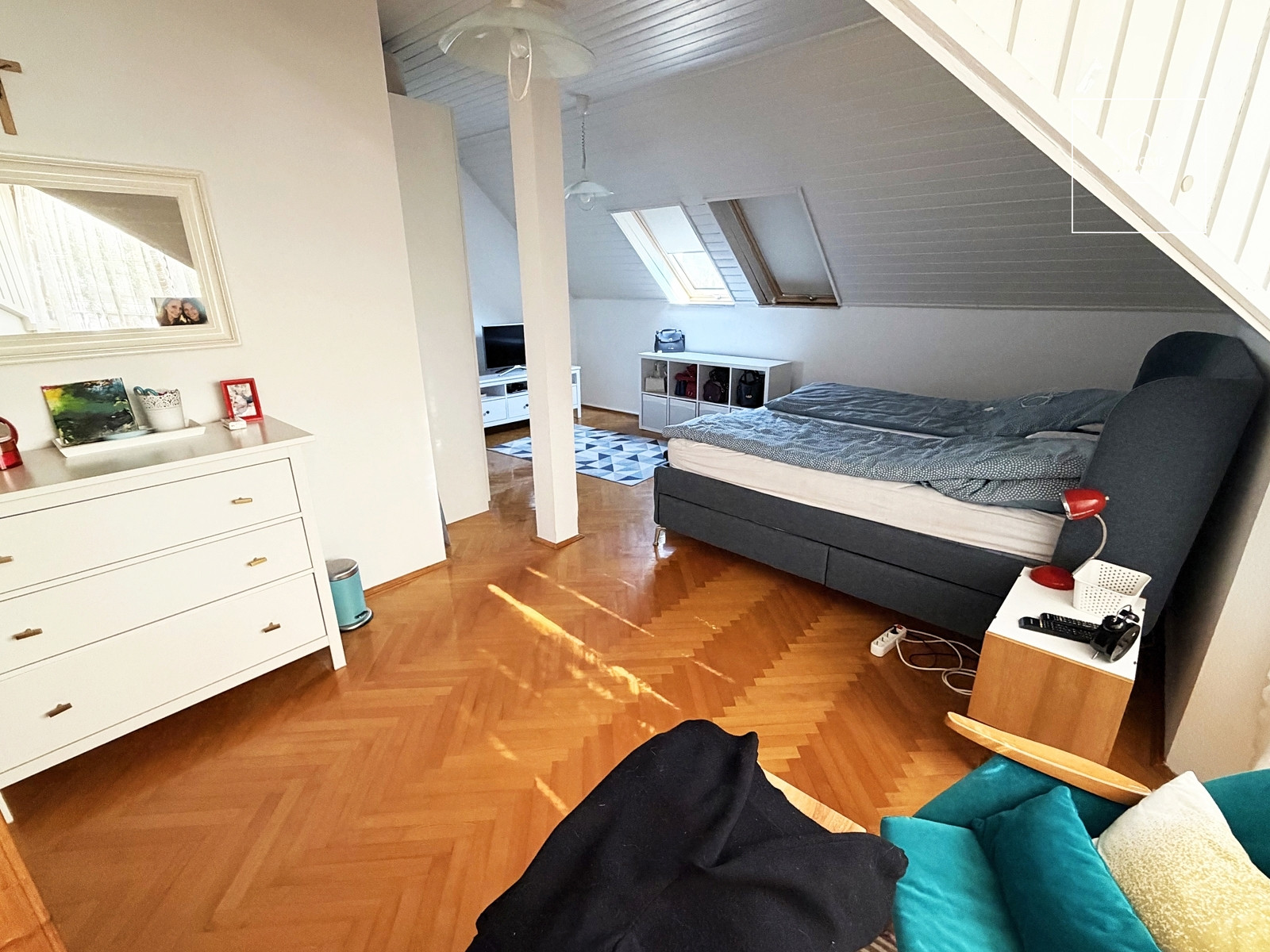 Four-storey 280 sqm semi-detached house with a private garden in the 12th district of Budapest, in Kútvölgy