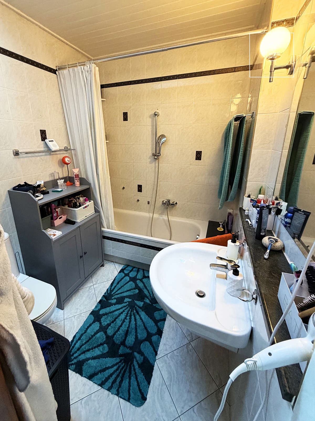 Four-storey 280 sqm semi-detached house with a private garden in the 12th district of Budapest, in Kútvölgy