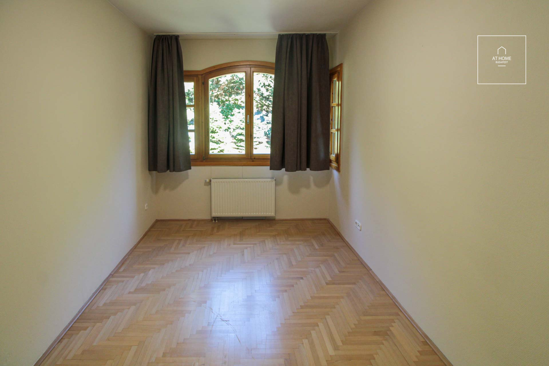 Napfényes lakás kiadó Budapest XII. kerület, Orbánhegy