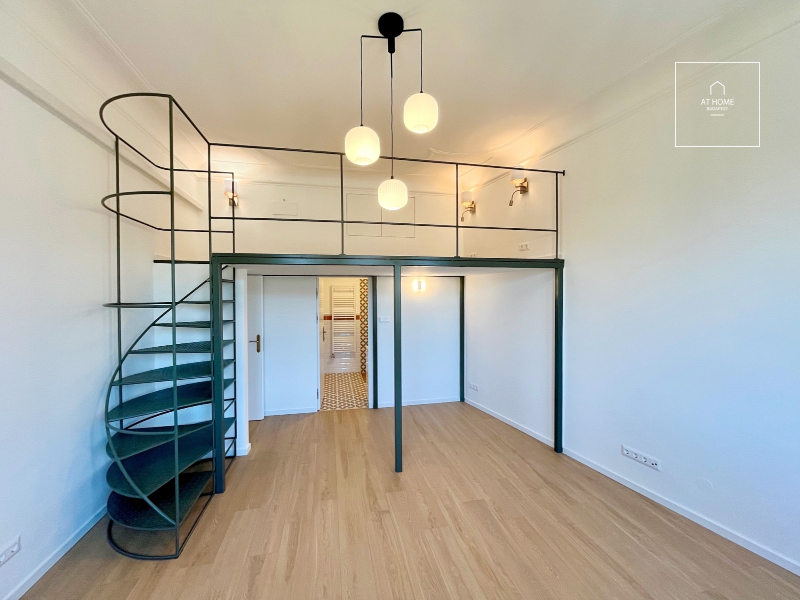 Renovated 73 sqm apartment in Downtown Budapest
