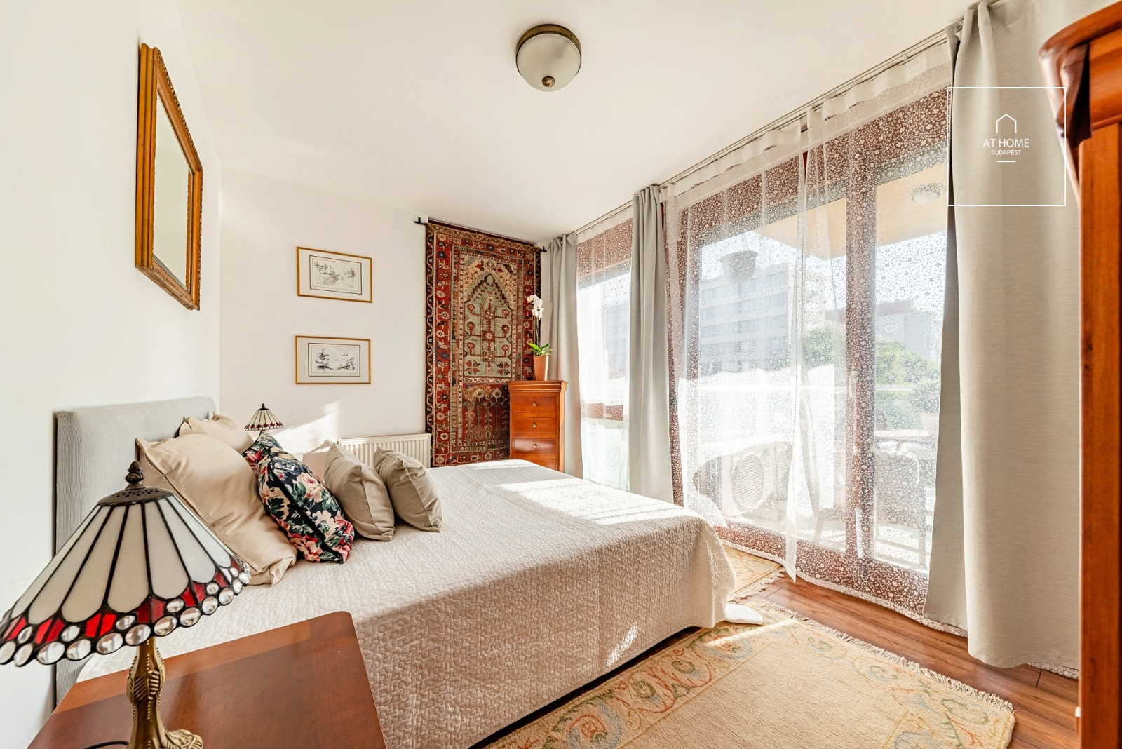 Renovated 80 sqm two-bedroom apartment in the 13th district of Budapest, Újlipótváros