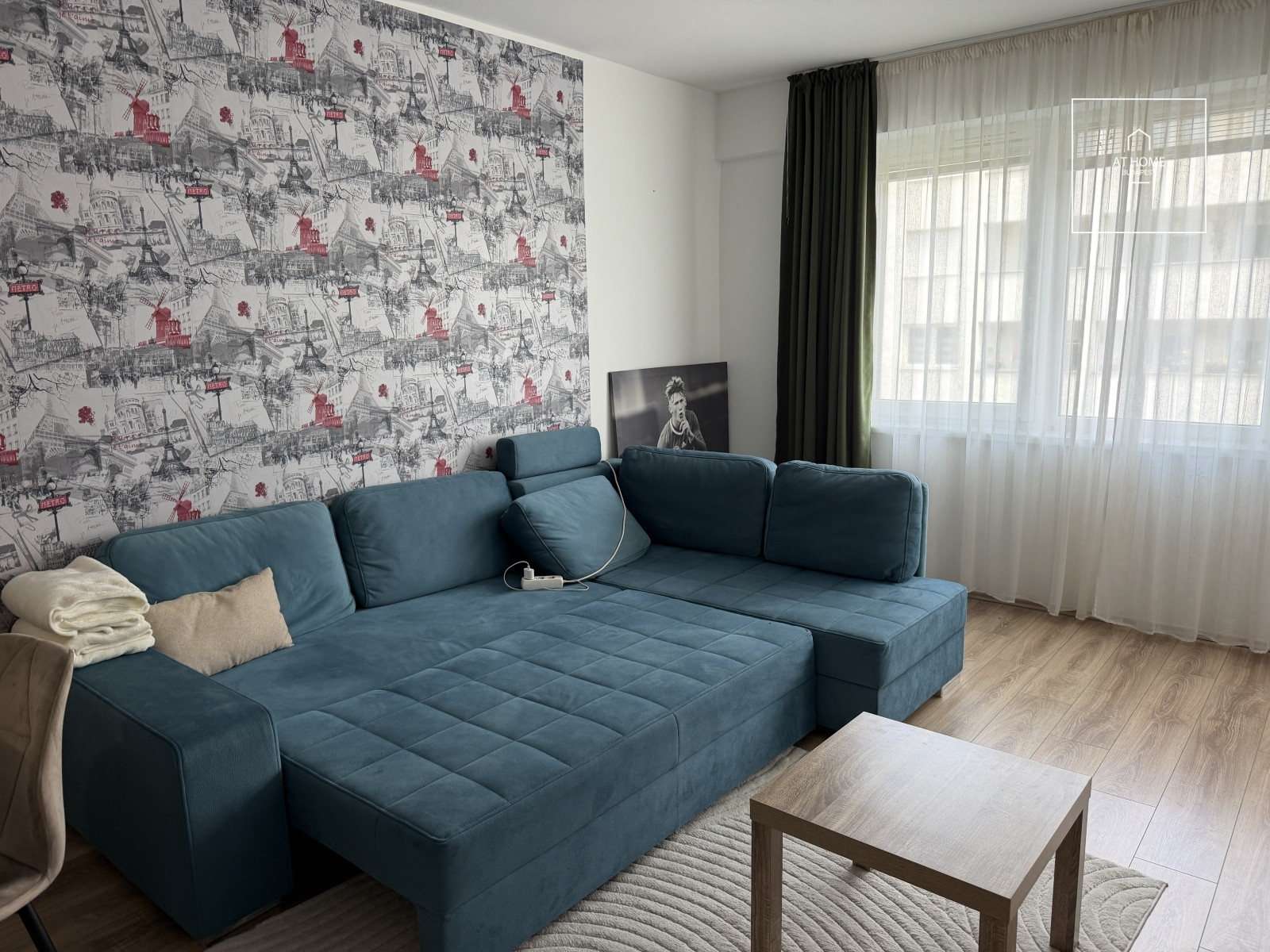 One-bedroom apartment with a balcony and garage parking for rent in Miskolc