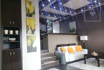 Panoramic apartment with terrace and parking lot in the city center, Miskolc