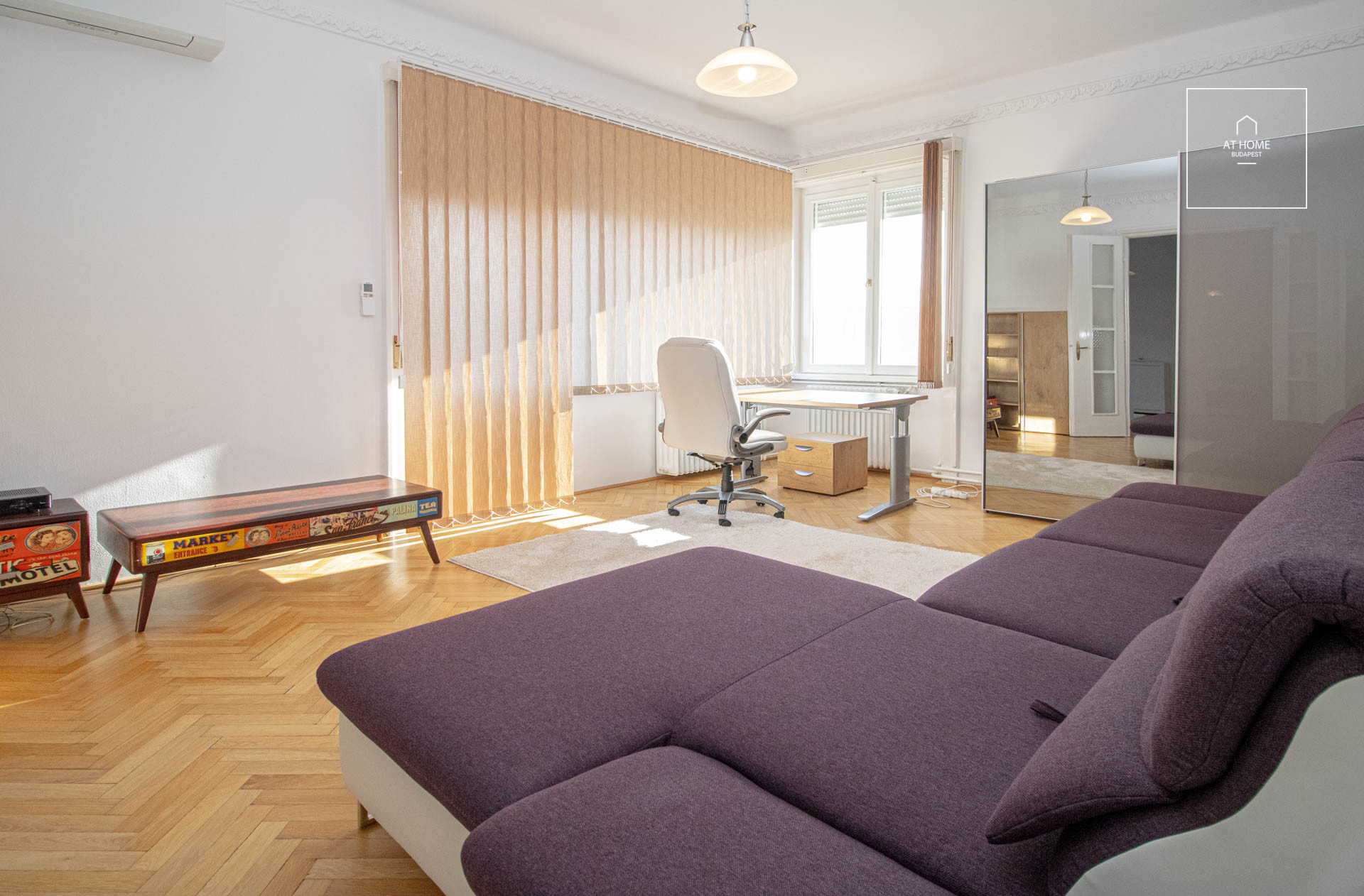 Renovated 3-bedroom apartment with terrace Budapest 2nd district Rózsadomb