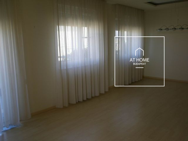 Sunny apartment for rent Budapest XIII. district, Angyalföld