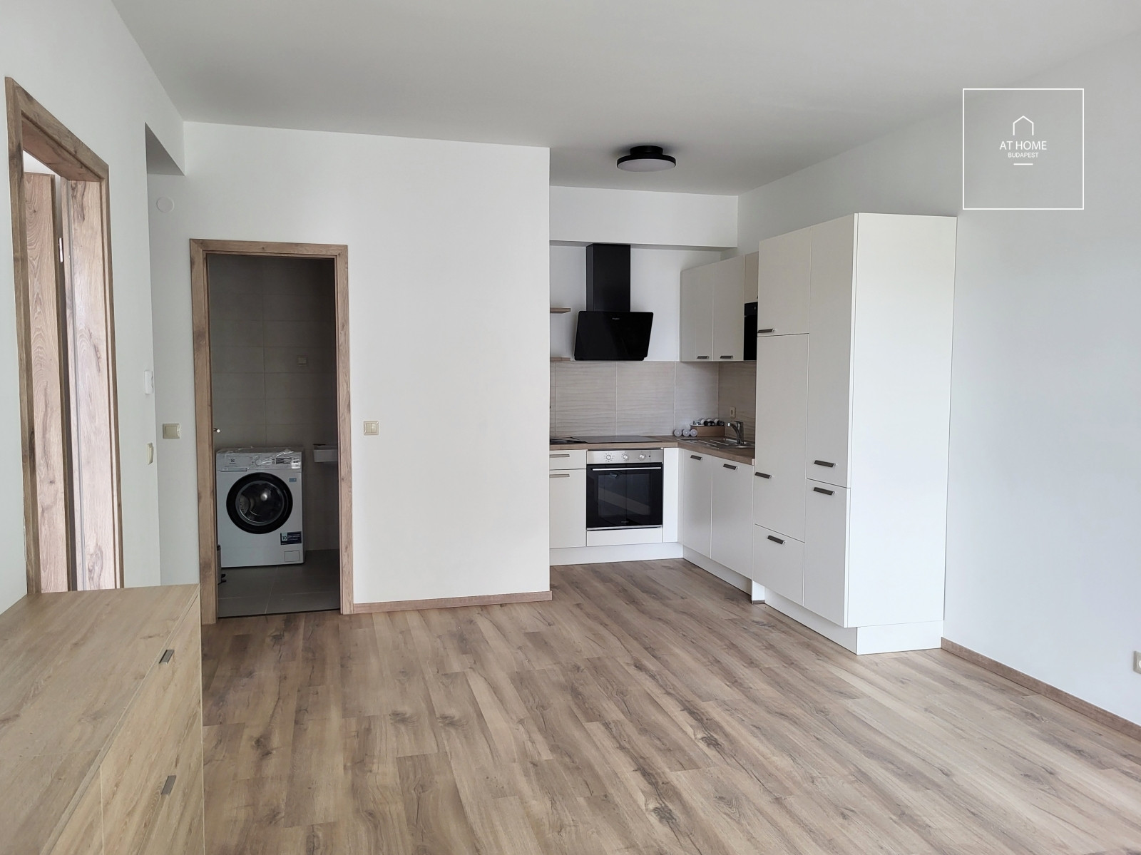 Newly built 46 sqm panoramic smart home apartment at Budapart