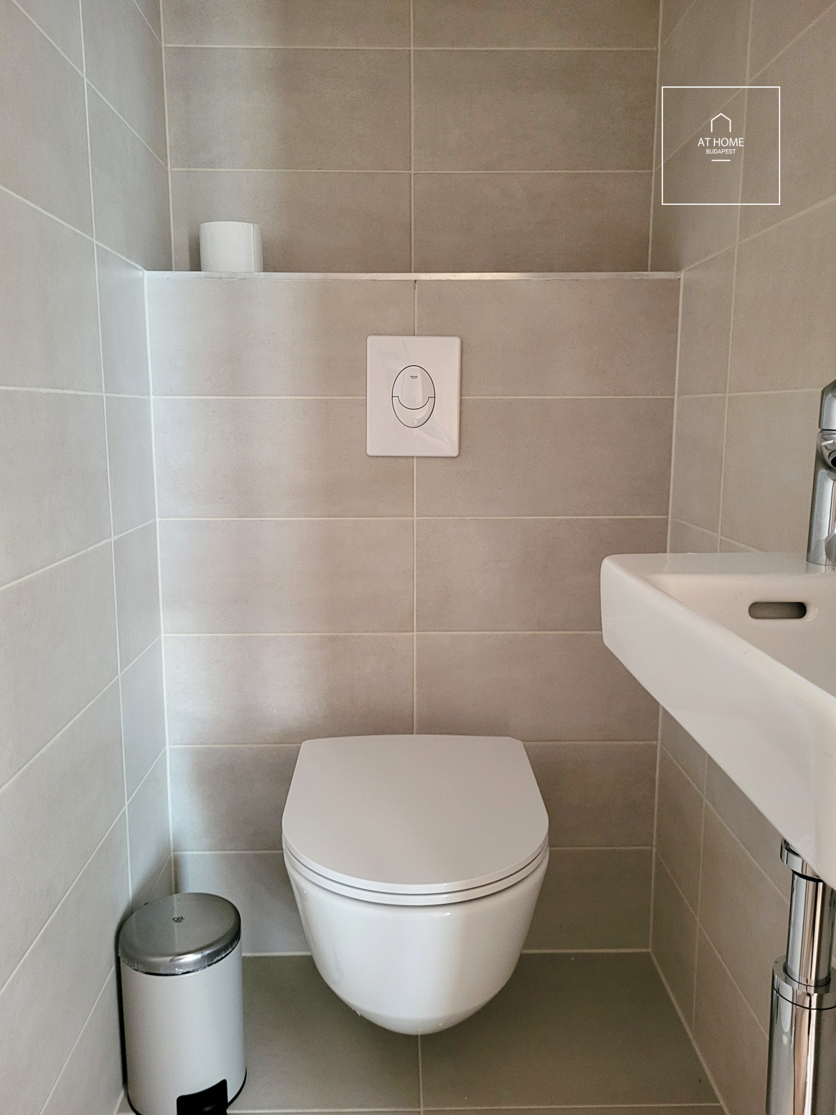 Newly built 46 sqm panoramic smart home apartment at Budapart