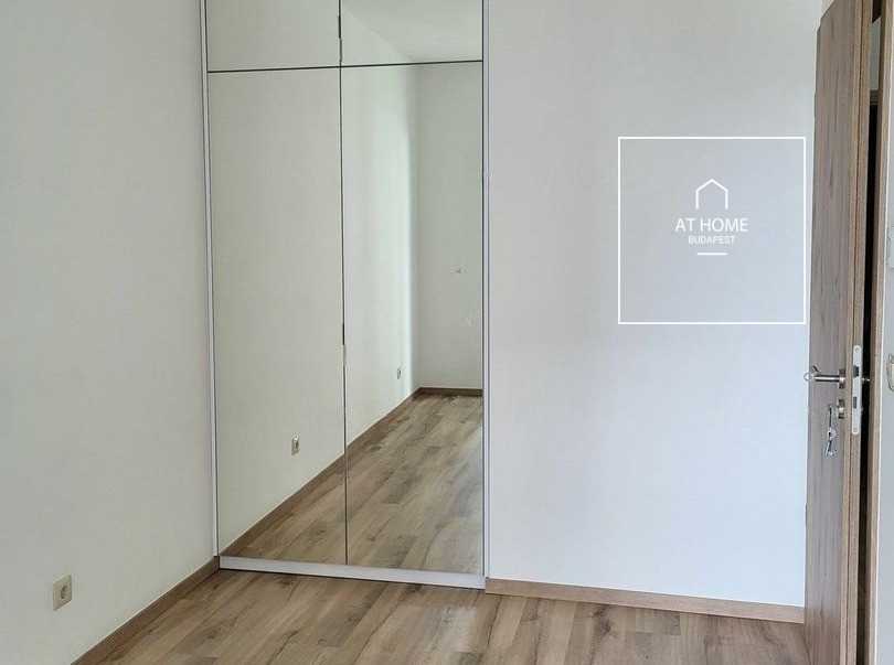 Newly built 46 sqm panoramic smart home apartment at Budapart
