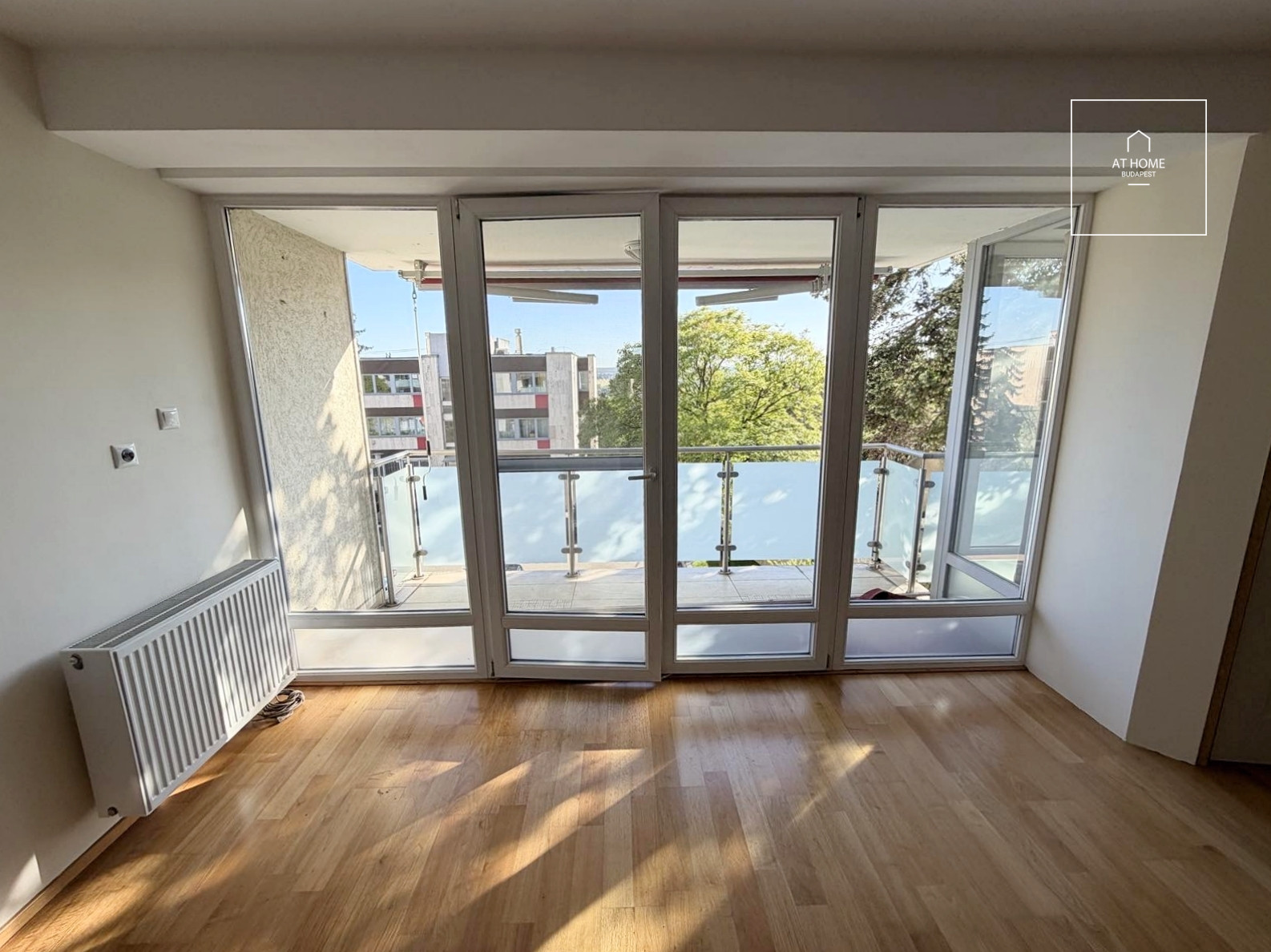 Renovated 81 sqm panoramic apartment with 2 bedrooms on Gellért Hill