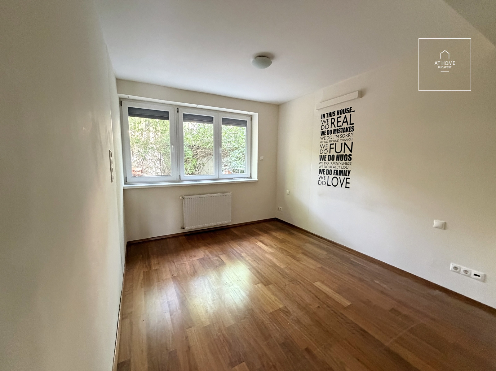 Renovated 81 sqm panoramic apartment with 2 bedrooms on Gellért Hill