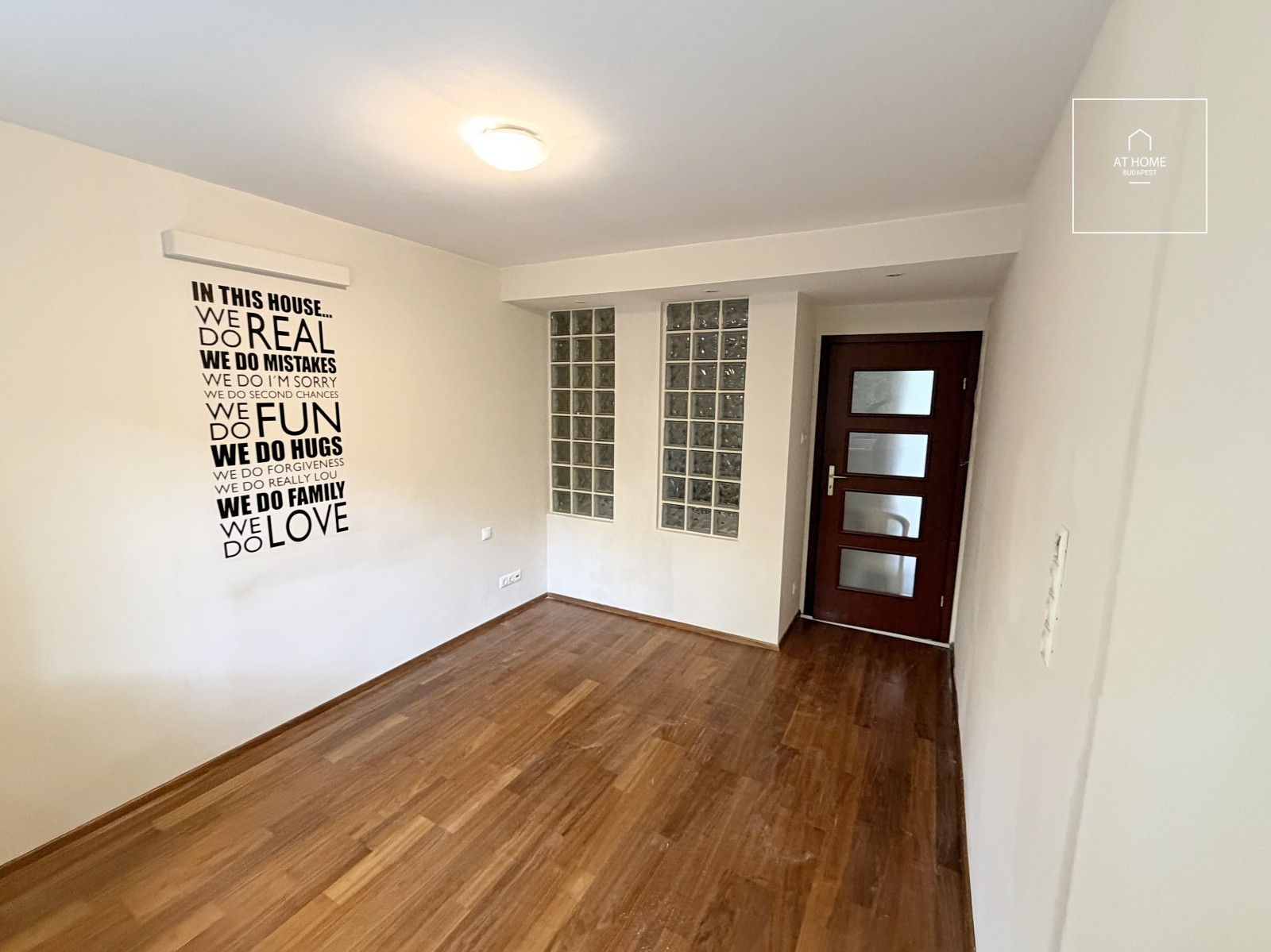 Renovated 81 sqm panoramic apartment with 2 bedrooms on Gellért Hill