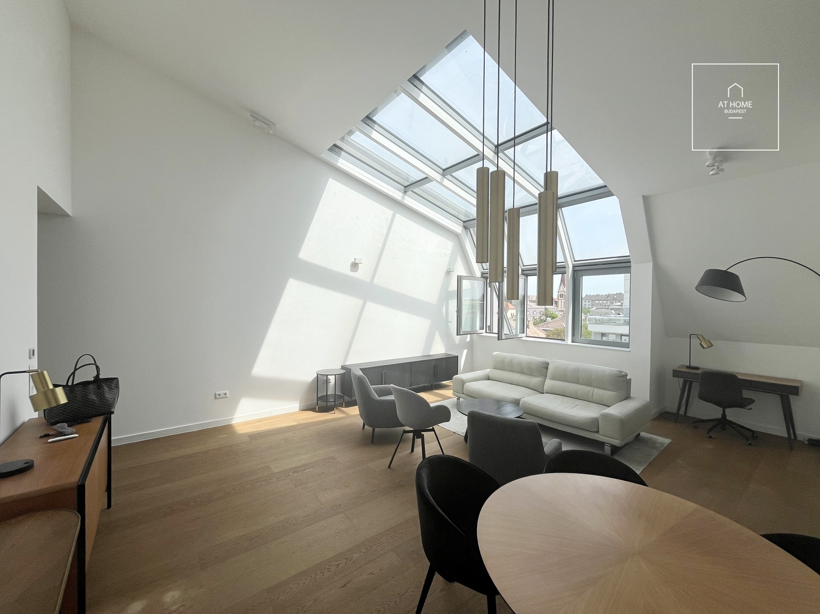 A newly built 2-bedroom apartment with a terrace is available for rent in District VI, Terézváros