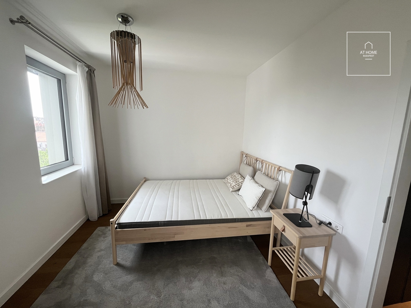 A newly built 2-bedroom apartment with a terrace is available for rent in District VI, Terézváros