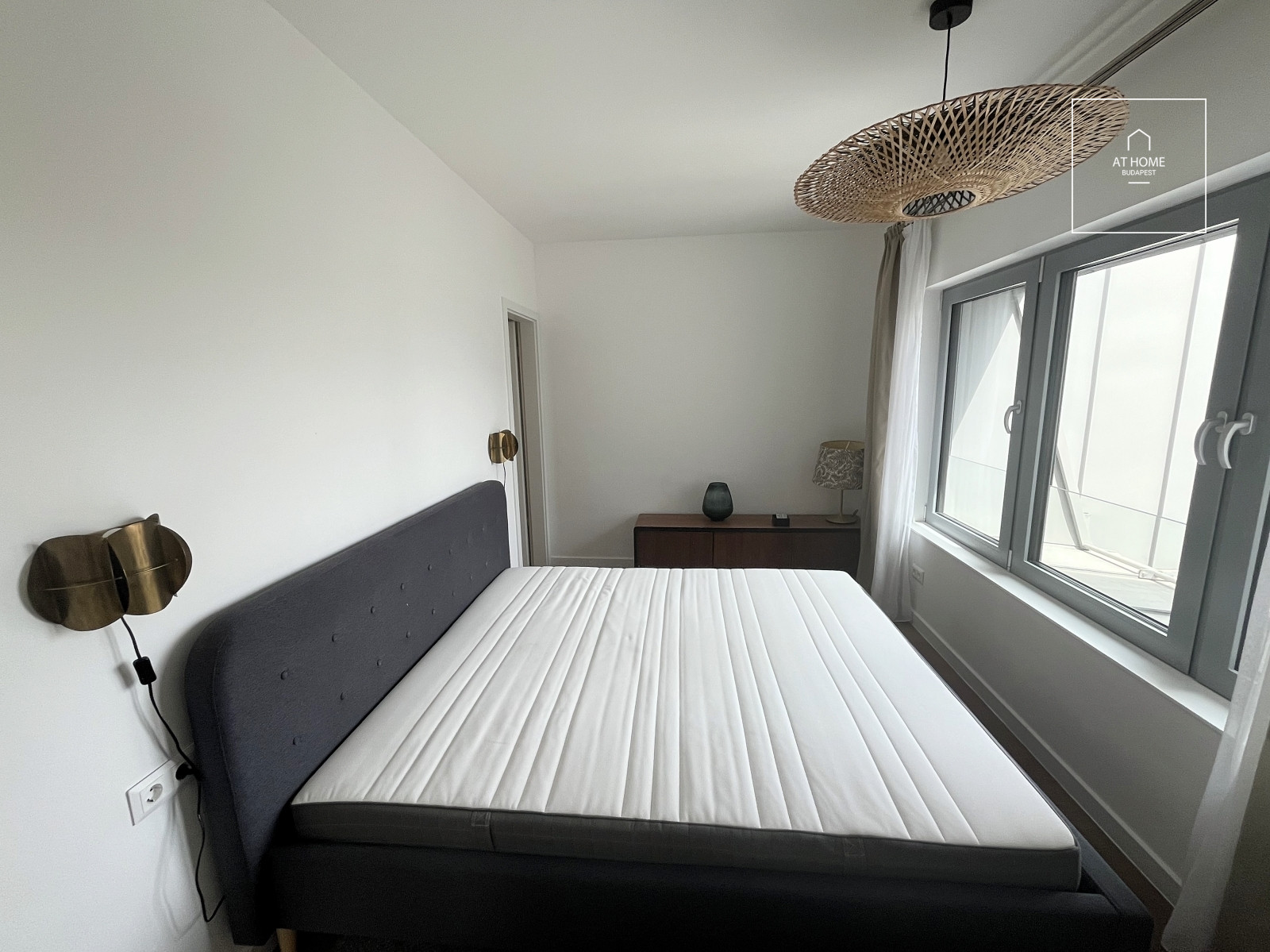 A newly built 2-bedroom apartment with a terrace is available for rent in District VI, Terézváros