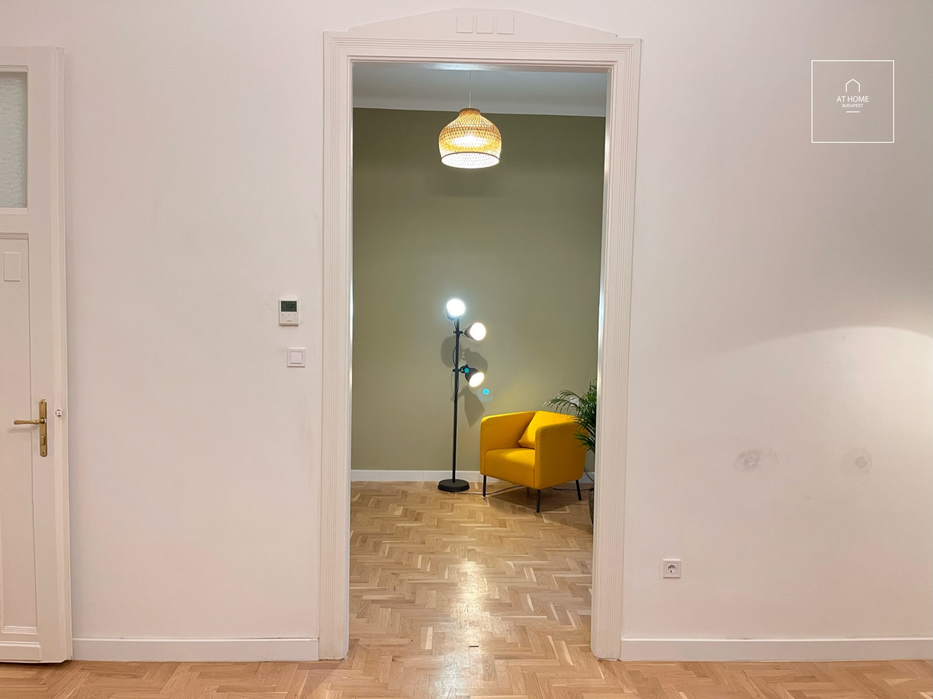 Refurbished, modern apartment for rent Budapest VI. district, Terézváros
