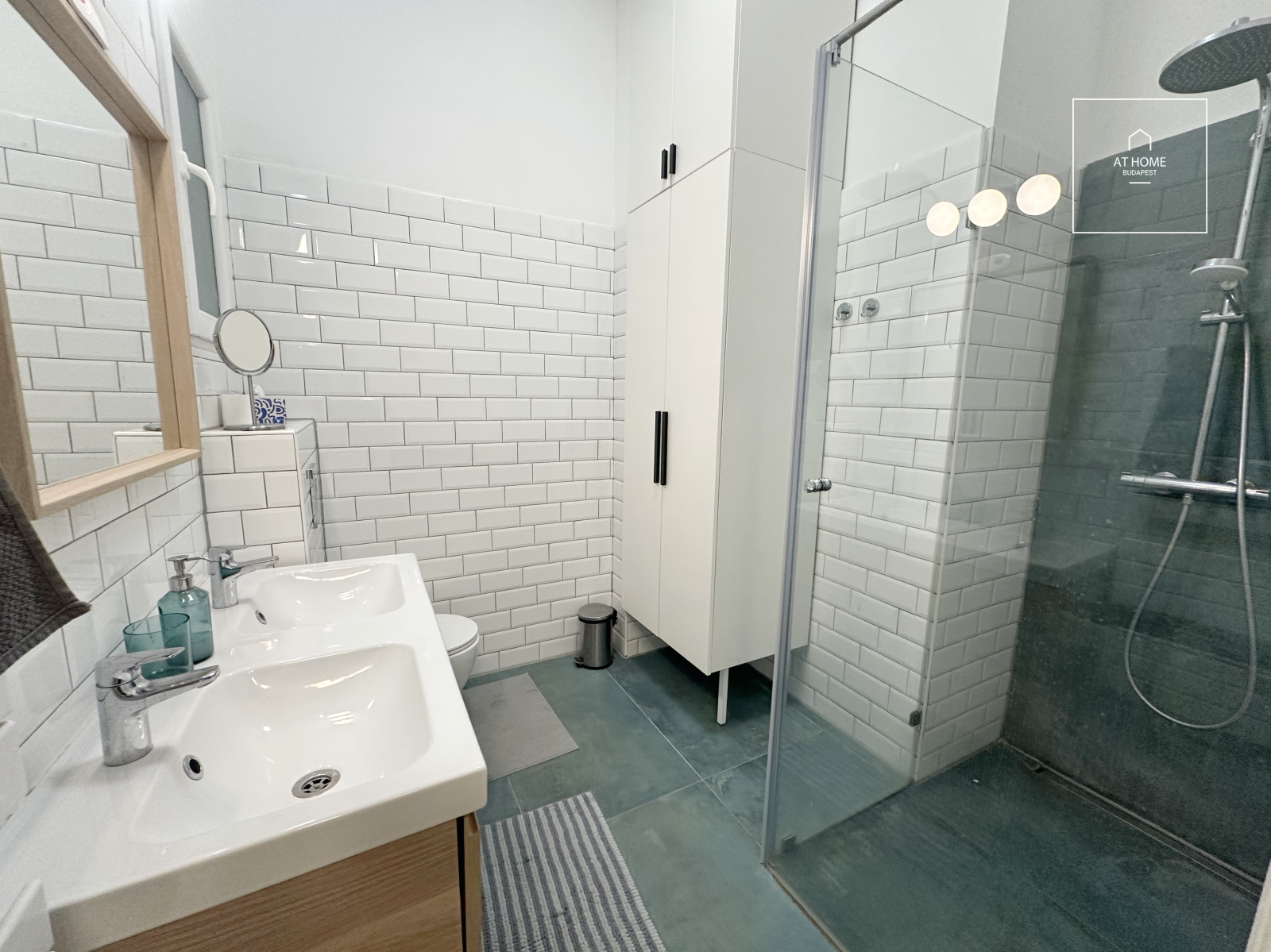 Refurbished, modern apartment for rent Budapest VI. district, Terézváros